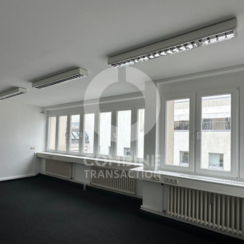 Gelegenheit in der Wilmersdorfer Straße. combine Transaction.