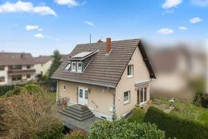 Neuer Preis! Geschmackvoll saniertes Einfamilienhaus mit Traumgarten in Rheinbacher Toplage – Die vollständige Adresse der Immobilie erhältst du vom Anbieter., 53359 Rheinbach – Vorschaubild 7