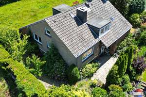 Einfamilienhaus mit mehr Raum als die Wohnfläche vermuten lässt - 125m² Wfl. + DG – Die vollständige Adresse der Immobilie erhältst du vom Anbieter., 46446 Emmerich am Rhein – Vorschaubild 2