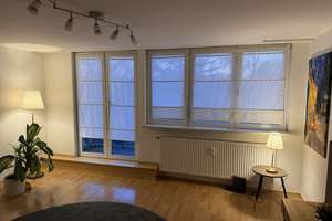 Großzügige 3-Zimmer-Dachgeschosswohnung mit Sonnenbalkon und Blick ins Grüne – Baackesweg 60, 47804 Kempener Feld/Baackeshof, Krefeld – Vorschaubild 7