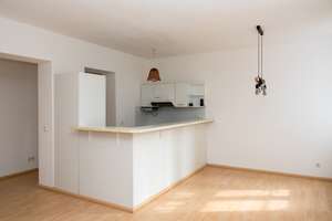 Helle  3 Zi Wohnung in ruhiger Seitenstraße- Nähe U Bismarkstr - Provisionsfrei – Die vollständige Adresse der Immobilie erhältst du vom Anbieter., 10585 Charlottenburg, Berlin – Vorschaubild 3