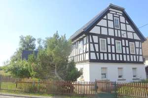 Einfamilienhaus mit kleinem Garten in sehr ruhiger Dorflage – Die vollständige Adresse der Immobilie erhältst du vom Anbieter., 4626 Altkirchen – Vorschaubild 1
