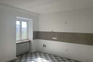 Großzügige helle 3 Zi. Whng. Wohnküche, Diele, Bad u. Dusche – Schumannstr. 40, 66111 Sankt Johann, Saarbrücken – Vorschaubild 4