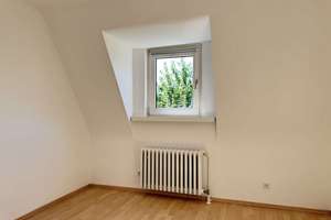 Mit 5 Zimmern, Südgarten, Vollkeller & Garage: Charmantes Reihenmittelhaus in Münster-Gievenbeck ! – Die vollständige Adresse der Immobilie erhältst du vom Anbieter., 48161 Gievenbeck, Münster – Vorschaubild 12