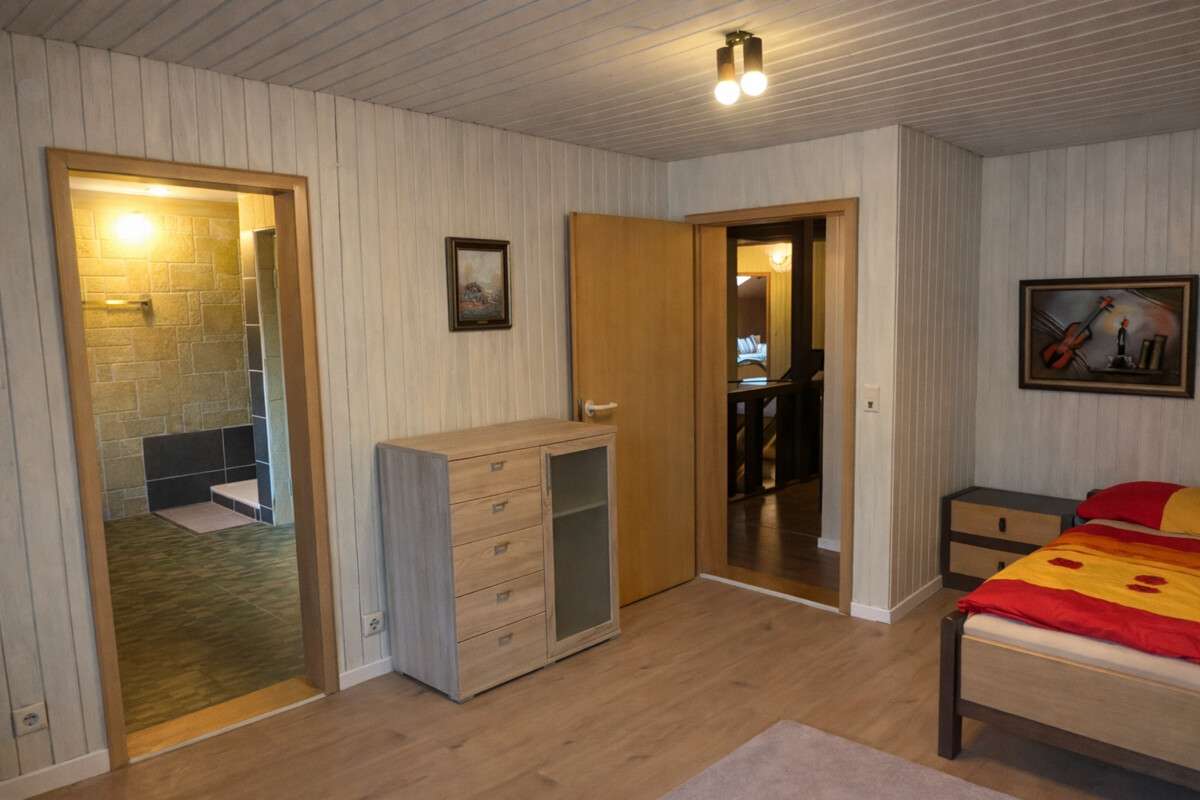 Immobilie in Tettnang - Landhaus in Tettnang - Substanz, Raum & Perspektive - Bild 12