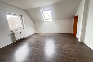 LEVERKUSEN-OPLADEN - EINFAMILIENHAUS IN RUHIGER LAGE + 5 PKW STELLPLÄTZE – Die vollständige Adresse der Immobilie erhältst du vom Anbieter., 51379 Opladen, Leverkusen – Vorschaubild 42