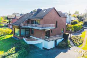 Großzügiges Einfamilienhaus mit Rheinblick vor den Toren Bonns