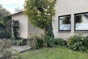 Einfamilienhaus mit angrenzenden Baugrundstück in besonders schöner Lage von Wolfenbüttel – Die vollständige Adresse der Immobilie erhältst du vom Anbieter., 38302 Wolfenbüttel – Vorschaubild 4