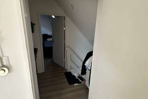 Attraktive 4-Zimmer-Dachgeschosswohnung in Remscheid – Fischerstr. 24, 42859 Zentralpunkt, Remscheid – Vorschaubild 8