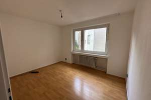 Helle 3-Zimmer-Wohnung mit zwei Balkonen in Köln-Riehl – Die vollständige Adresse der Immobilie erhältst du vom Anbieter., 50735 Riehl, Köln – Vorschaubild 8