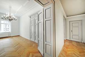 Historische Jugendstil-Wohnung in exklusiver Isarnähe – 171 m² | Denkmalgeschützt | Provisionsfrei – Die vollständige Adresse der Immobilie erhältst du vom Anbieter., 80331 Deutsches Museum, München – Vorschaubild 2