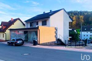 Haus mit Anbau-Gewerbe-/Wohnmöglichkeit und 3 Garagen – Die vollständige Adresse der Immobilie erhältst du vom Anbieter., 63875 Mespelbrunn – Vorschaubild 3