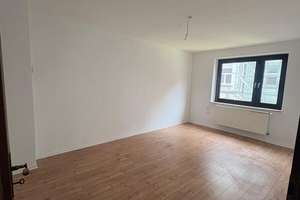 Schöne 2-Zimmer-Wohnung mit Balkon