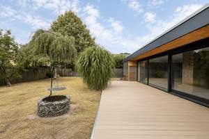 Großzügiger Flachdachbungalow mit Garage und Carport in Oldenburg-Etzhorn – Die vollständige Adresse der Immobilie erhältst du vom Anbieter., 26125 Etzhorn, Oldenburg (Oldenburg) – Vorschaubild 24