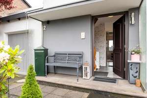 Einziehen, entfalten, zusammenleben – Ihr Familienhaus mit Perspektive(n) – Die vollständige Adresse der Immobilie erhältst du vom Anbieter., 53859 Niederkassel – Vorschaubild 3
