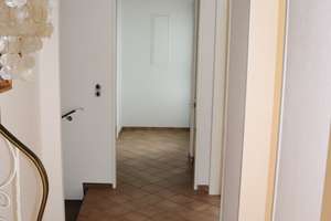 Familienhaus mit viel Platz und Räumen z.B. für Wohnen und Arbeiten – Die vollständige Adresse der Immobilie erhältst du vom Anbieter., 51149 Finkenberg, Köln – Vorschaubild 5