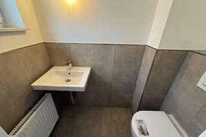 Exklusives Reihenhaus in Bestlage von Hannover-Langenhagen - umfassend modernisiert & bezugsfertig – Die vollständige Adresse der Immobilie erhältst du vom Anbieter., 30851 Langenhagen – Vorschaubild 7