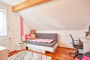 !! Hier haben Sie Platz !! Großes Einfamilienhaus in Ruhiger Siedlungslage nahe Landshut !! – Die vollständige Adresse der Immobilie erhältst du vom Anbieter., 84036 Kumhausen – Vorschaubild 19
