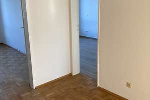 schöne 3-Zimmer-Wohnung mit Balkon  in Düsseldorf – Die vollständige Adresse der Immobilie erhältst du vom Anbieter., 40549 Lörick, Düsseldorf – Vorschaubild 4