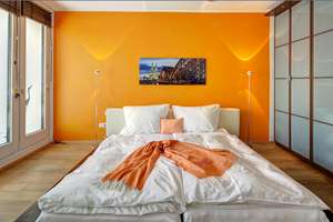 Möbliert: Großzügige Wohnung mit Terrasse und Wintergarten – Die vollständige Adresse der Immobilie erhältst du vom Anbieter., 80809 Am Riesenfeld, München – Vorschaubild 5