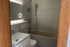 Charmante, ruhige Maisonette-Wohnung mit Dachterrasse renoviert incl. Küche – Die vollständige Adresse der Immobilie erhältst du vom Anbieter., 40591 Wersten, Düsseldorf – Vorschaubild 3