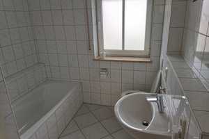 Freundliches 7-Zimmer-Reihenendhaus in Pliening – Raiffeisenstraße 17 b, 85652 Ebersberg (Kreis) – Vorschaubild 11