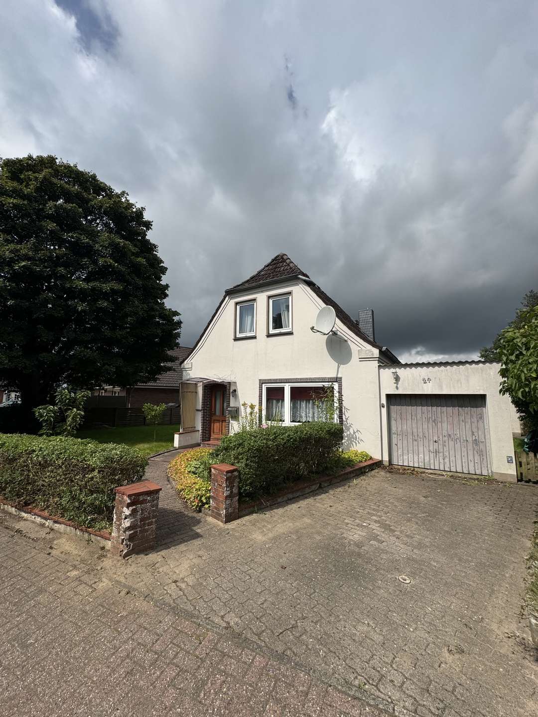 Sanierungsbedürftiges Einfamilienhaus mit Potenzial, Schleswig Flensburg Kreis – Bild 1