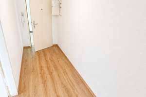 Sofort frei: Helle 46 m² Wohnung mit EBK in zentraler Lage von S-Gablenberg – Die vollständige Adresse der Immobilie erhältst du vom Anbieter., 70186 Gablenberg, Stuttgart – Vorschaubild 3