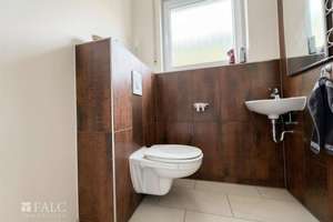 Wohnen mit Komfort in Wahlscheid: Einfamilienhaus mit Kamin, Garten und moderner Küche – Die vollständige Adresse der Immobilie erhältst du vom Anbieter., 53797 Lohmar – Vorschaubild 9