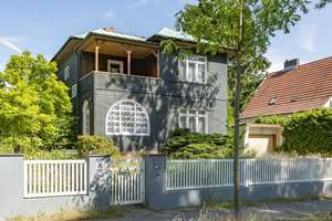 Ein Stück Architekturgeschichte: das Kupferhaus - seiner Zeit weit voraus – Die vollständige Adresse der Immobilie erhältst du vom Anbieter., 13465 Frohnau, Berlin – Vorschaubild 1