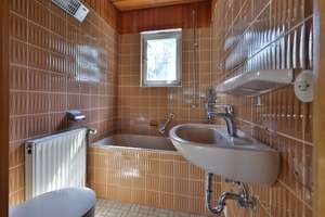 Charmantes Haus mit großem Grundstück in grüner Lage – Ideal für Renovierungsbegeisterte! – Die vollständige Adresse der Immobilie erhältst du vom Anbieter., 90411 Buchenbühl, Nürnberg – Vorschaubild 11