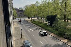 Bestlage am Hofgarten, 3-Zi., 90qm, edles Parkett, Balkon, EBK, Aufzug, Gge., v. Privat – Jägerhofstr. 25, 40479 Pempelfort, Düsseldorf – Vorschaubild 22