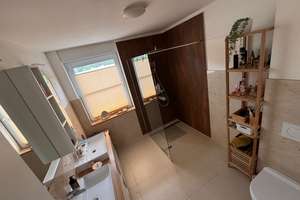 Modernes Reihenmittelhaus in SG-Gräfrath - ohne Maklerprovision – Die vollständige Adresse der Immobilie erhältst du vom Anbieter., 42653 Gräfrath, Solingen – Vorschaubild 8
