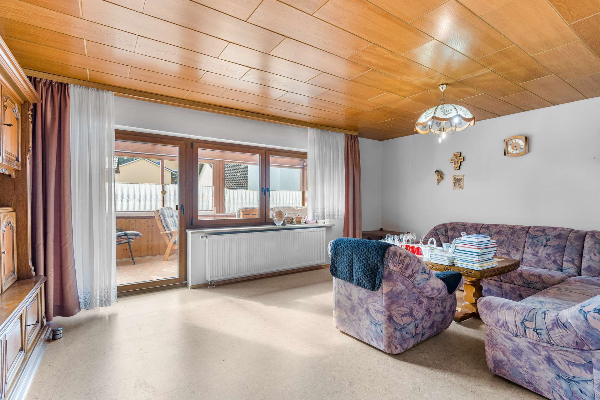 Immobilie in Mengkofen - ***Charmantes Einfamilienhaus mit Potenzial in ruhiger Lage*** - Bild 6