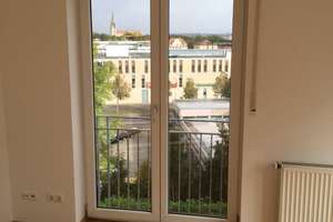 Erstbezug nach Sanierung mit EBK und Dachterrasse.  – Kelleerweg 2a, 93053 Galgenberg, Regensburg – Vorschaubild 8
