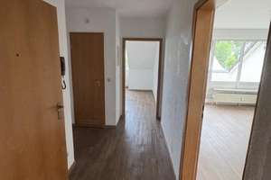 SI-Geisweid: Schöne 3-Zimmer DG-Wohnung mit Balkon – Sohlbacher Straße 116, 57078 Geisweid, Siegen – Vorschaubild 7