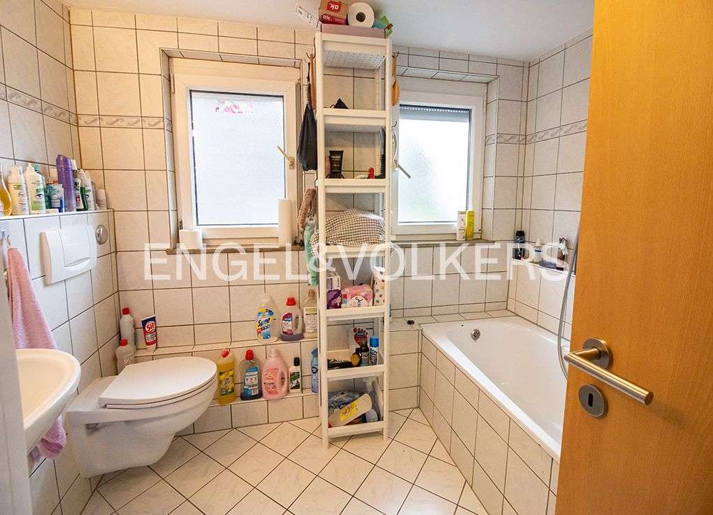 Immobilie in Allmannsweiler - Gepflegtes Mehrfamilienhaus mit attraktiven Lagerflächen - Bild 9