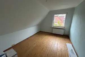 Freistehendes Einfamilienhaus mit 6 Zimmern im Herzen von Bispingen zu verkaufen – Heidekreis – Vorschaubild 12