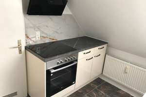 Studenten aufgepasst Stilvolle 3-Zimmer-Dachgeschosswohnung in Stuttgart – Straßburgerstr. 56, 70435 Zuffenhausen-Hohenstein, Stuttgart – Vorschaubild 7