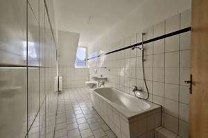 Moderne 4-Raum Wohnung mit Aufzug – 9126 Bernsdorf, Chemnitz – Vorschaubild 26