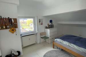 Sehr schöne, helle 2,5-Zi DG-Studio-Wohnung mit EBK in Fürth-Lörzenbach – Birkenweg 5, 64658 Fürth – Vorschaubild 2