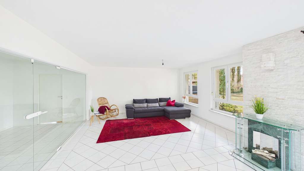 Immobilie in Mühlenbecker Land - Wohnkomfort auf höchstem Niveau in ruhiger, grüner Lage - Bild 3