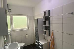 Attraktive 3-Zimmer-Eigentumswohung mit Balkon in ruhiger, grüner Lage von Berlin-Spandau – Die vollständige Adresse der Immobilie erhältst du vom Anbieter., 13589 Falkenhagener Feld, Berlin – Vorschaubild 5