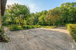 Property thumbnail 13