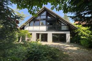 Großzügiges Architektenhaus am Waldrand mit professionell angelegtem Garten - Heuerßen – Die vollständige Adresse der Immobilie erhältst du vom Anbieter., 31700 Heuerßen – Vorschaubild 1
