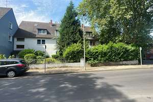 Das Objekt ist ein klassisches Mehrfamilienhaus in ruhiger Lage von Oberhausen
