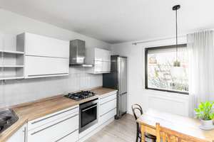 Ihr neues Zuhause mit rund 116 m² Fläche, Garten und Stellplatz im Zentrum von Neu-Isenburg – Die vollständige Adresse der Immobilie erhältst du vom Anbieter., 63263 Neu-Isenburg – Vorschaubild 7