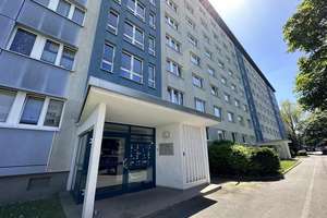 Modernisierte Balkonwohnung mit Weitblick – Brückenstr. 21, 9111 Zentrum, Chemnitz – Vorschaubild 4