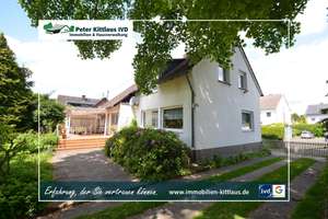 Birlinghoven: Älteres Einfamilienhaus mit weiterem Bauland zu verkaufen – Die vollständige Adresse der Immobilie erhältst du vom Anbieter., 53757 Sankt Augustin – Vorschaubild 2