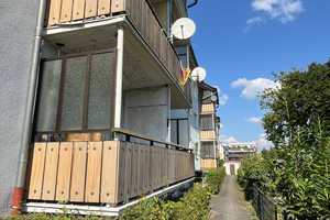 Gepflegte 2-Zimmer-Hochparterre-Wohnung mit Balkon und Einbauküche in Erlangen – Hertleinstraße 41, 91052 Erlangen – Vorschaubild 9